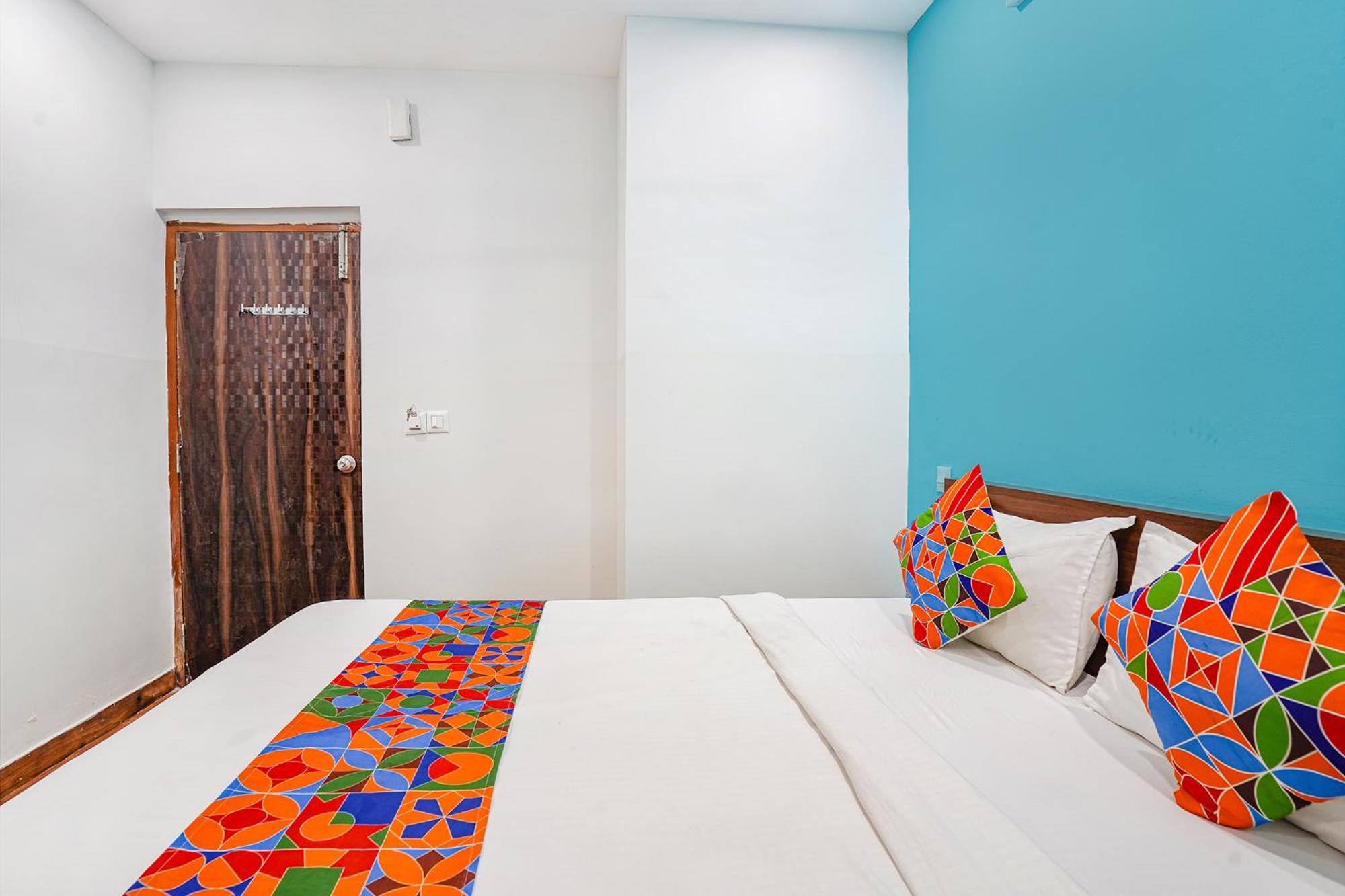 Fabhotel Rlv Green Palace - Nr Kengeri Satellite Town Bangalore Eksteriør bilde