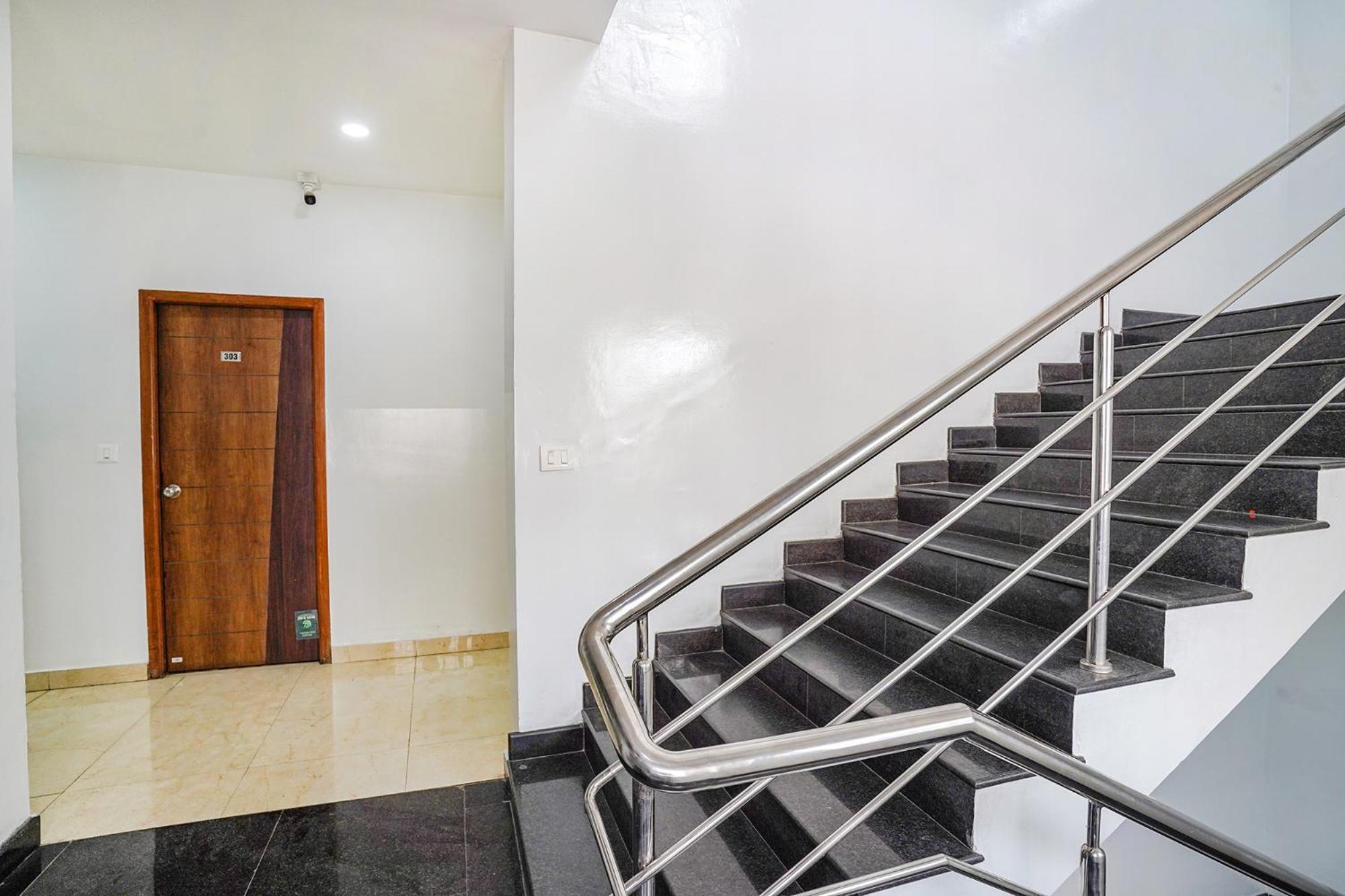 Fabhotel Rlv Green Palace - Nr Kengeri Satellite Town Bangalore Eksteriør bilde