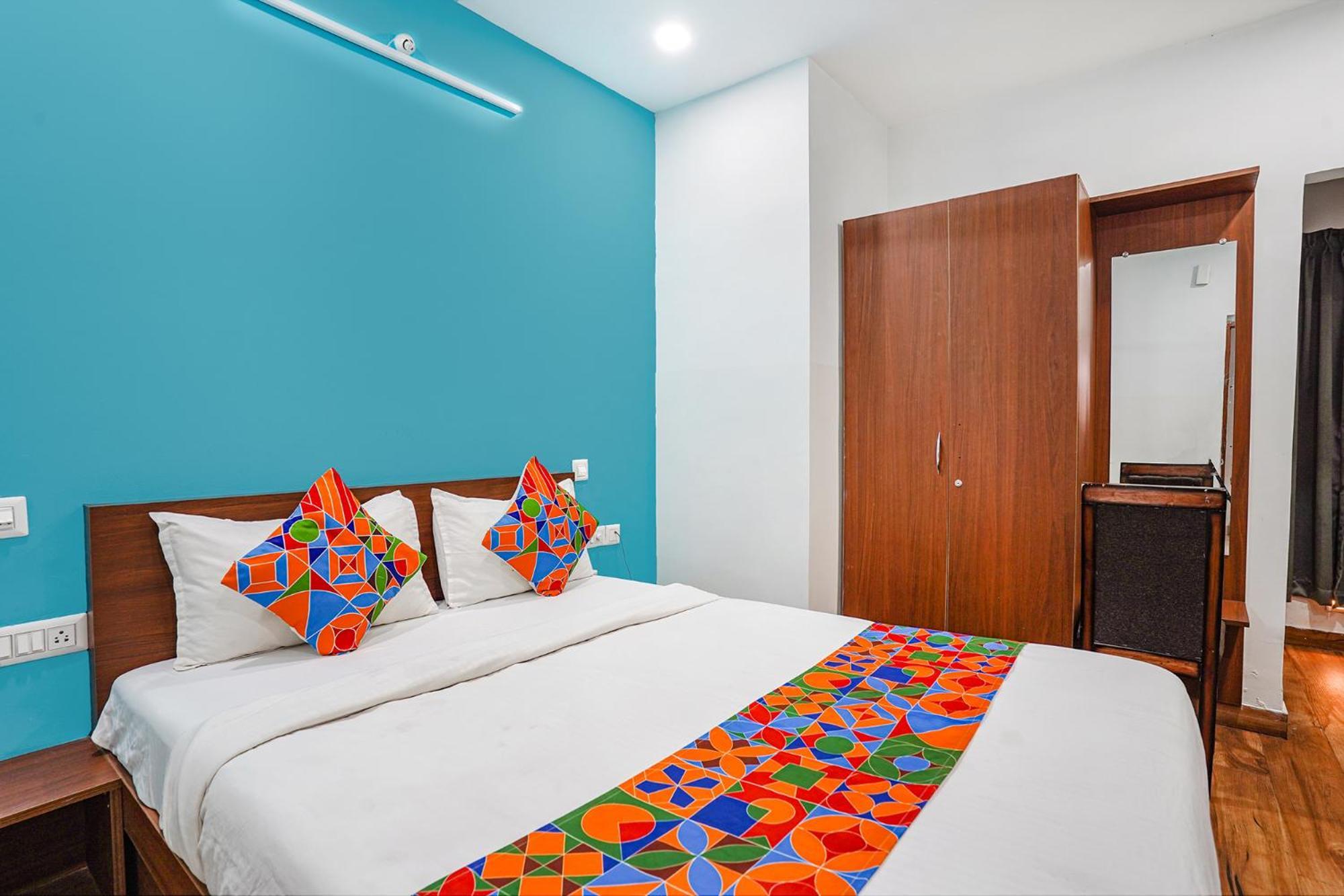 Fabhotel Rlv Green Palace - Nr Kengeri Satellite Town Bangalore Eksteriør bilde