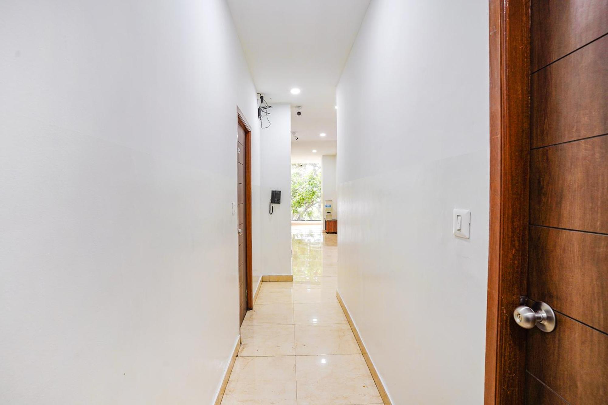 Fabhotel Rlv Green Palace - Nr Kengeri Satellite Town Bangalore Eksteriør bilde