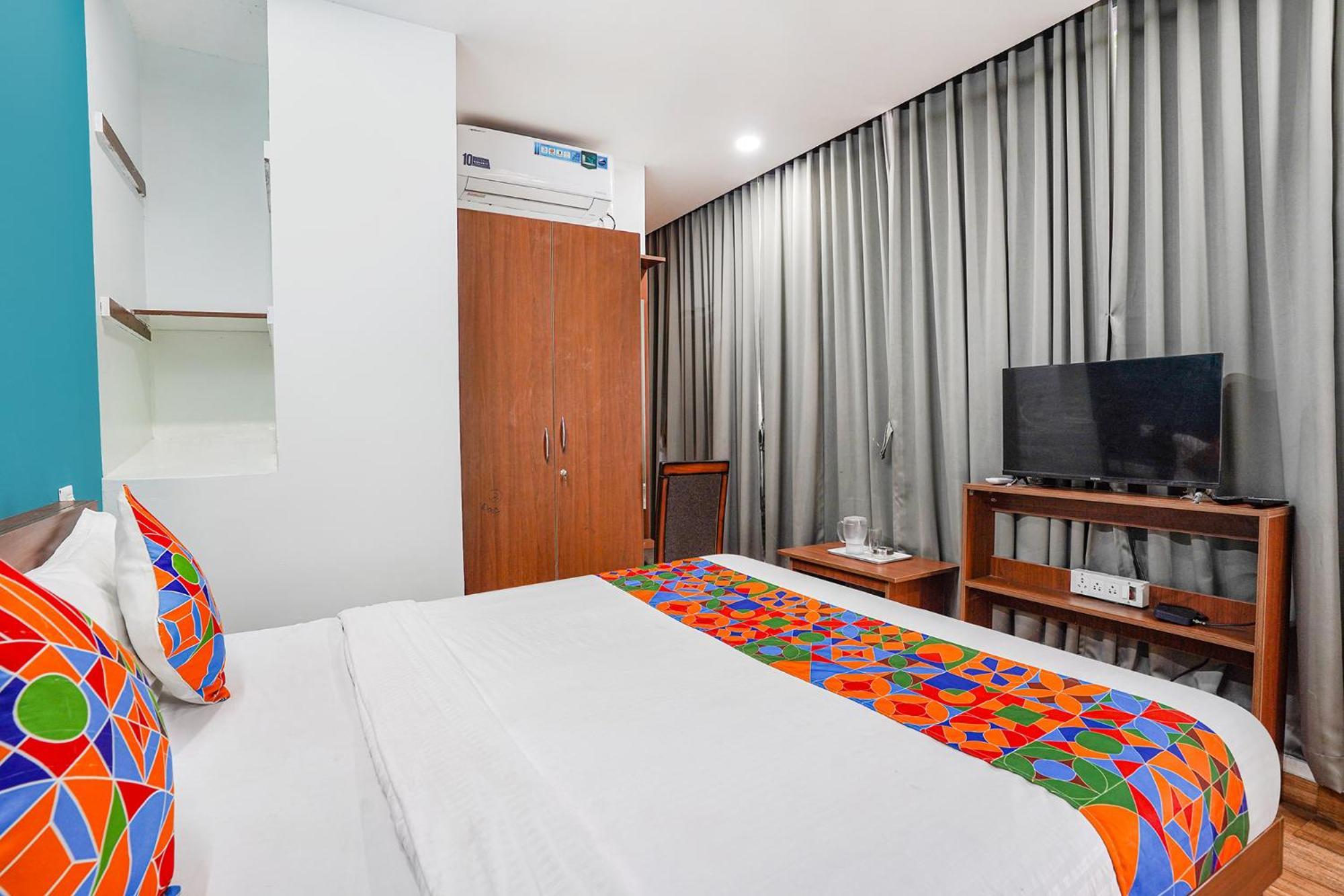 Fabhotel Rlv Green Palace - Nr Kengeri Satellite Town Bangalore Eksteriør bilde