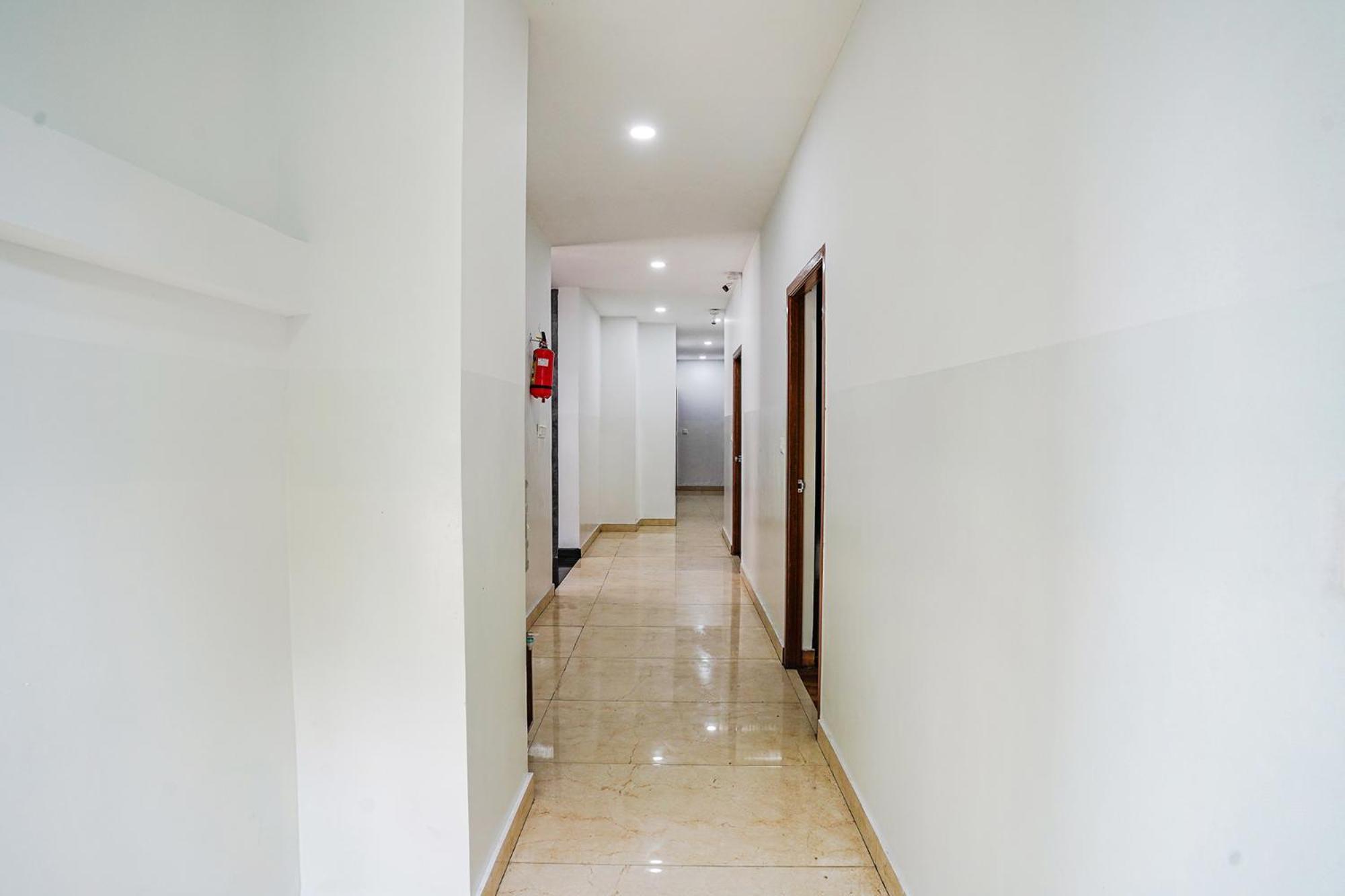 Fabhotel Rlv Green Palace - Nr Kengeri Satellite Town Bangalore Eksteriør bilde